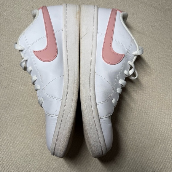 Nike Court Royal White and Pink Sneakers Classic Design - Picture 5 of 9